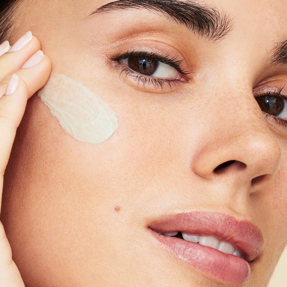 Bare Minerals Prime Time Redness Reducing Primer - Image 7